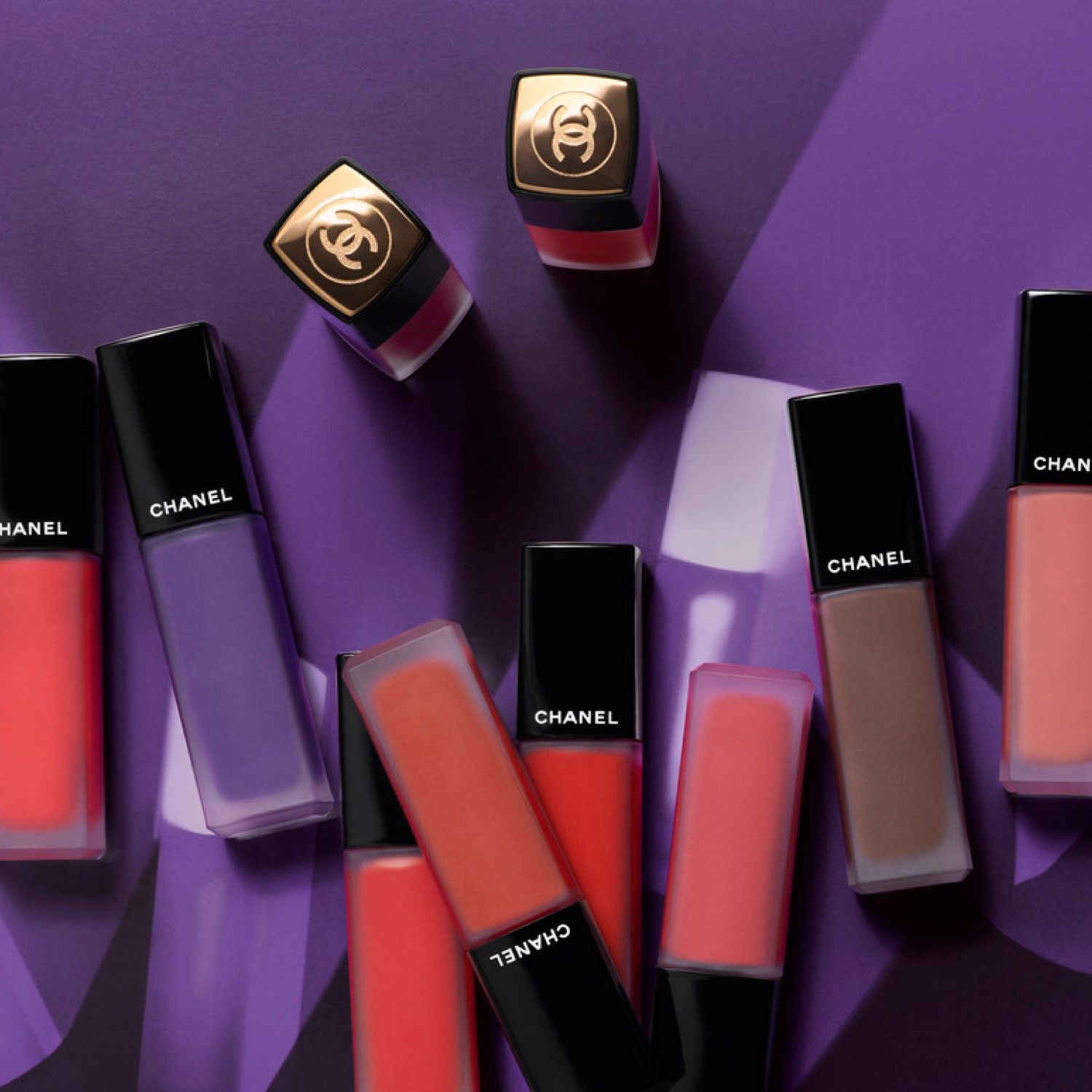 LA BARRA DE LABIOS LÍQUIDA MATE INTENSA DE LARGA DURACIÓN